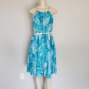 CALVIN KLEIN | Blue pleaded trapeze dress size 8